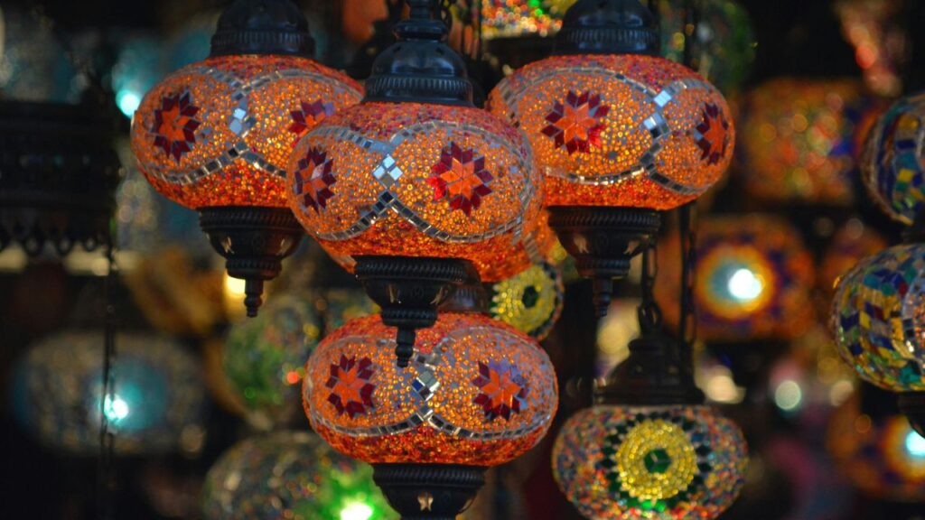 How to Fix Broken Pieces in Mosaic Lamps