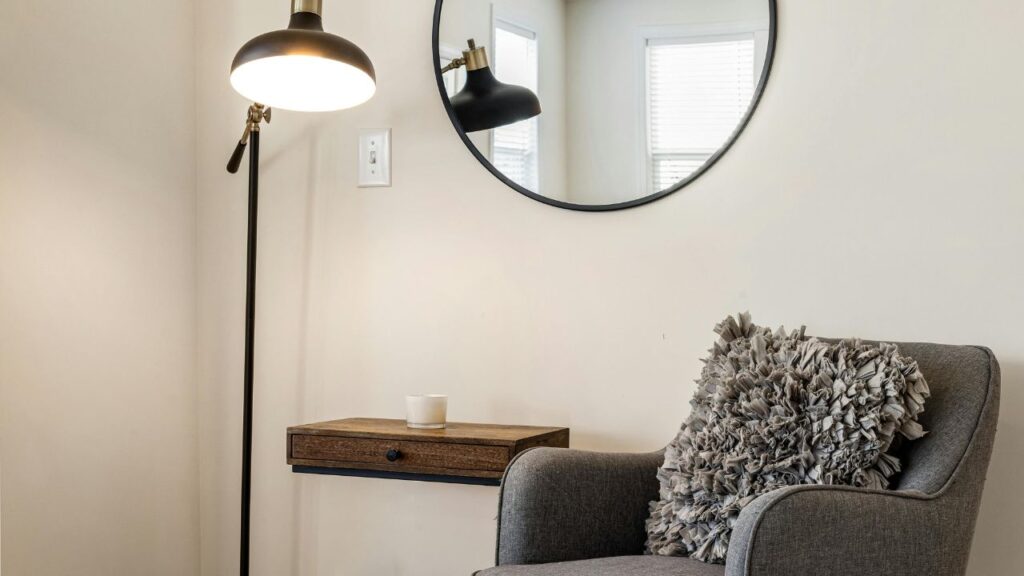 Comparing Swing Arm Designs to Other Lighting Options