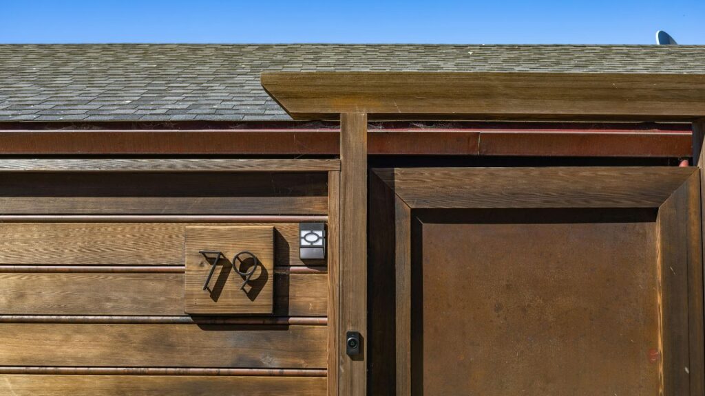 Solar House Numbers: Eco-Friendly Independence