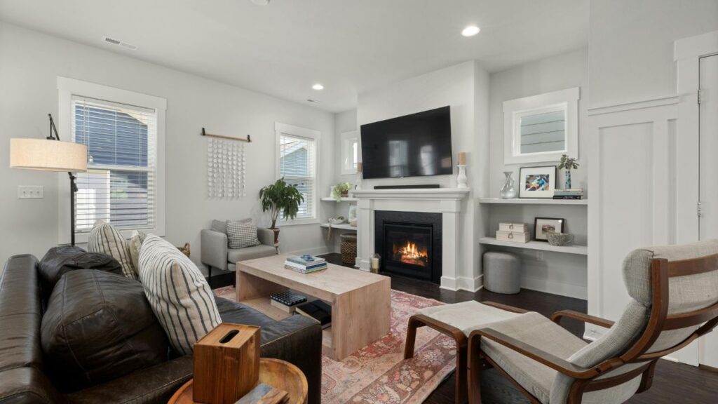 Divanitala Sofa Size, Dimensions, and Seating Capacity