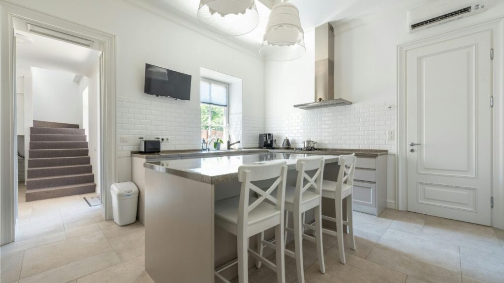 Choosing High Top Seating for Your Space