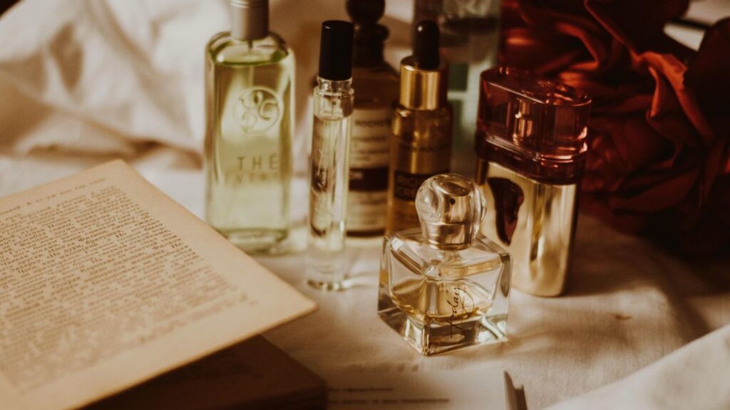 Understanding Oil Based Perfumes and Their Benefits