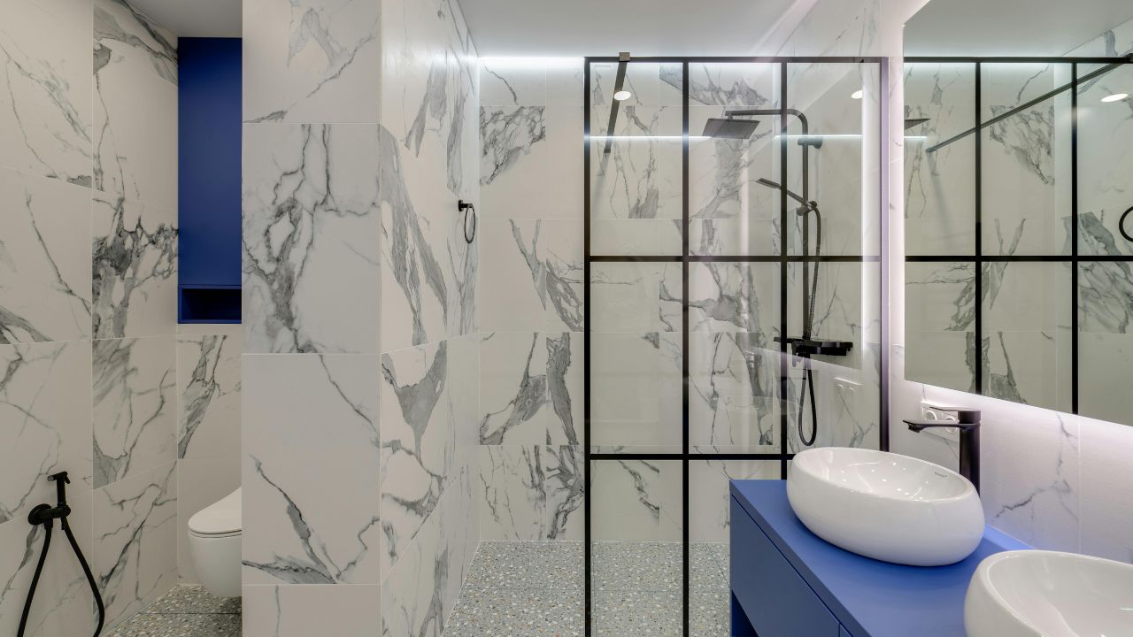 Quartz Shower Walls