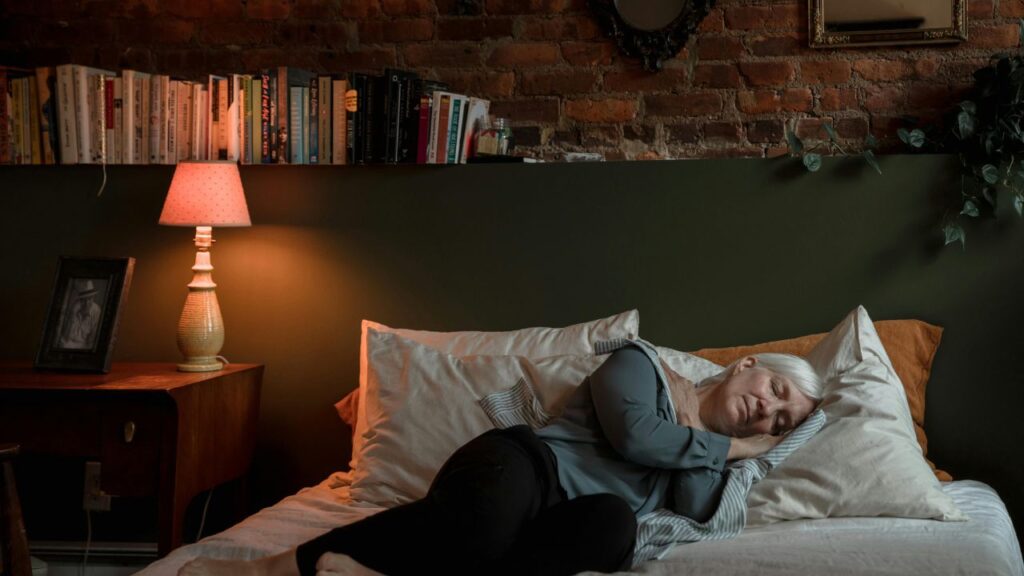 For Back Sleepers — Neutral Spine, Deeper Sleep