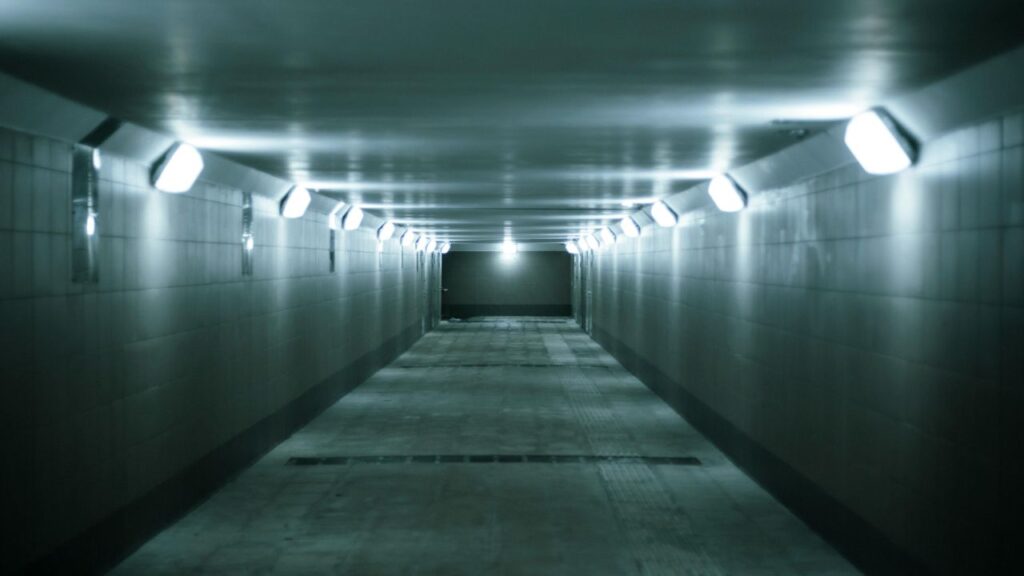 Comparing Polycarbonate to Other Materials