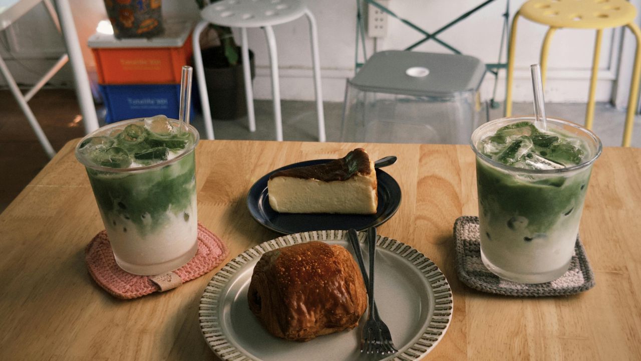 How Much Caffeine Is in a Matcha Latte