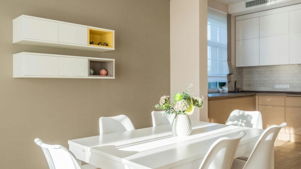 Cost Analysis Investment vs Budget-Friendly Options