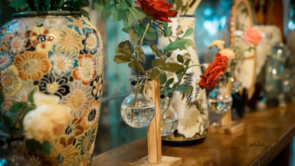 How to Use Blue and White Chinoiserie Vases in Your Space