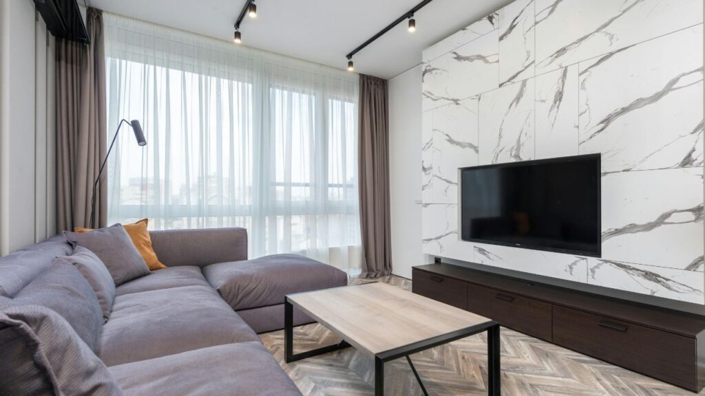 Kitchen Backsplashes and Countertops