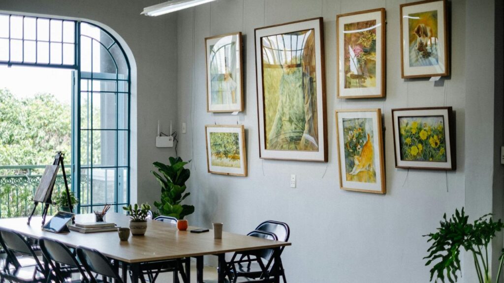 How to Choose the Right Size for Your Outdoor Wall Art