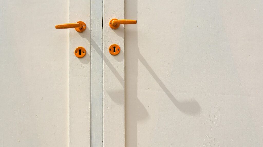 Types of Brushed Brass Cabinet Pulls You Should Know