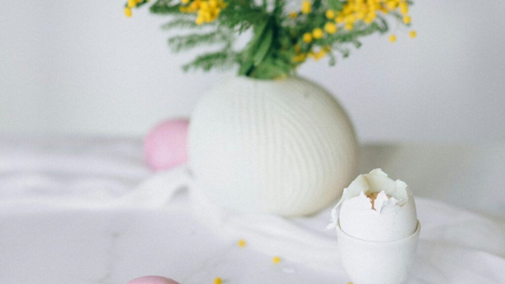 Going Big: Large Statement Vases