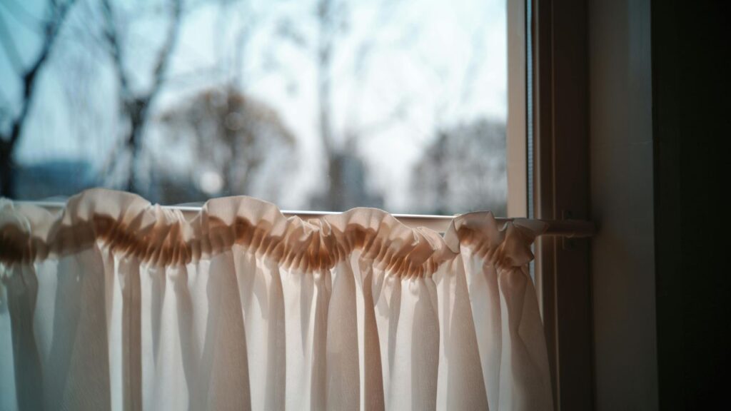 Why Choose Clear Acrylic Curtain Rods Over Traditional Options?