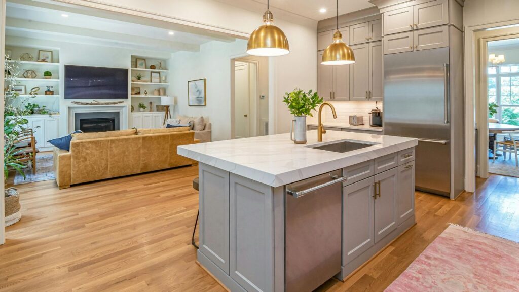 Using Macaubas Quartzite as a Statement Kitchen Countertop