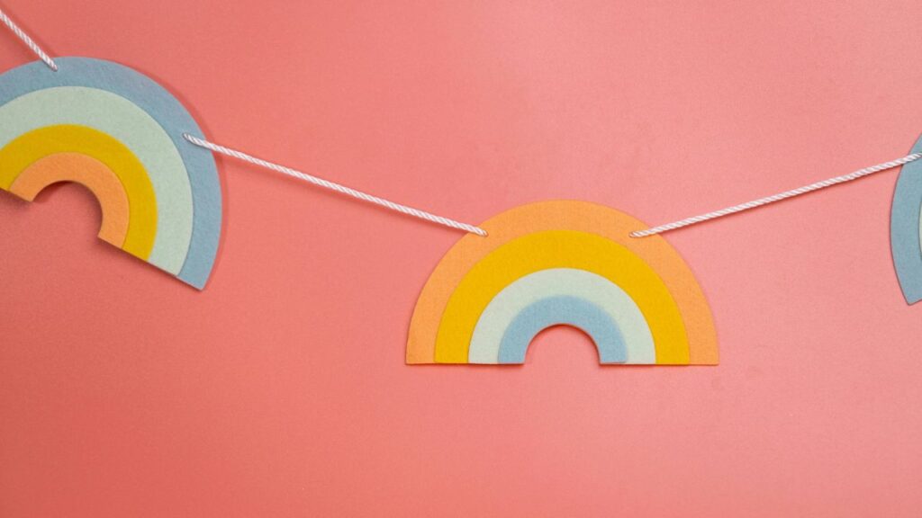 Top Felt Garland Brands: Features Comparison