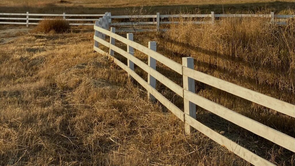 Popular Materials for Ranch Style Fencing