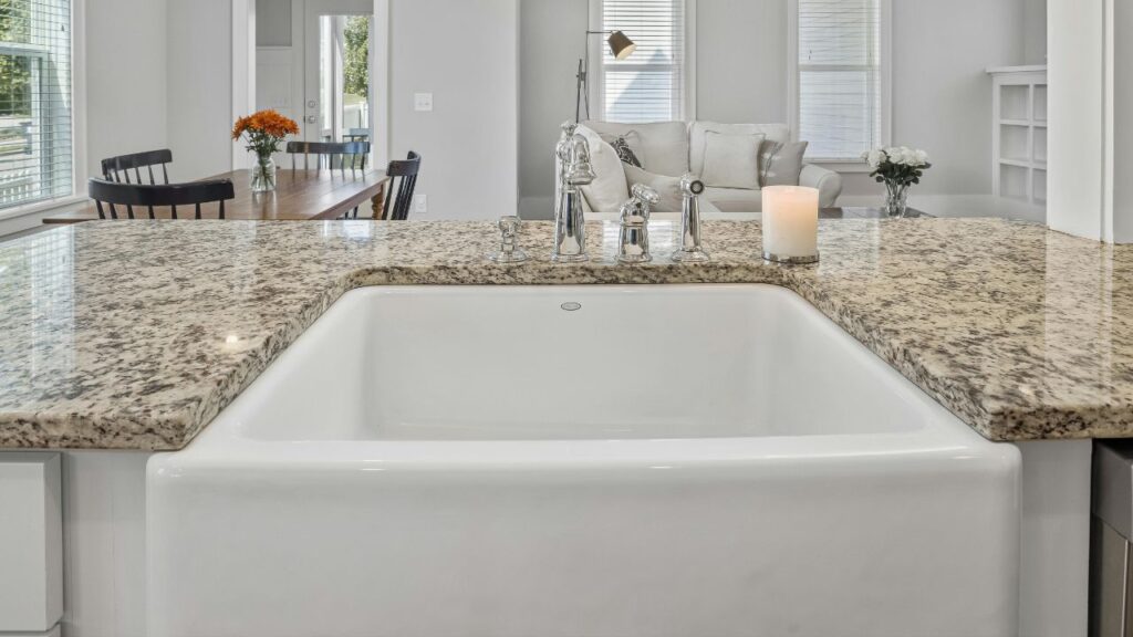 Best Materials for This Counter Edge Style