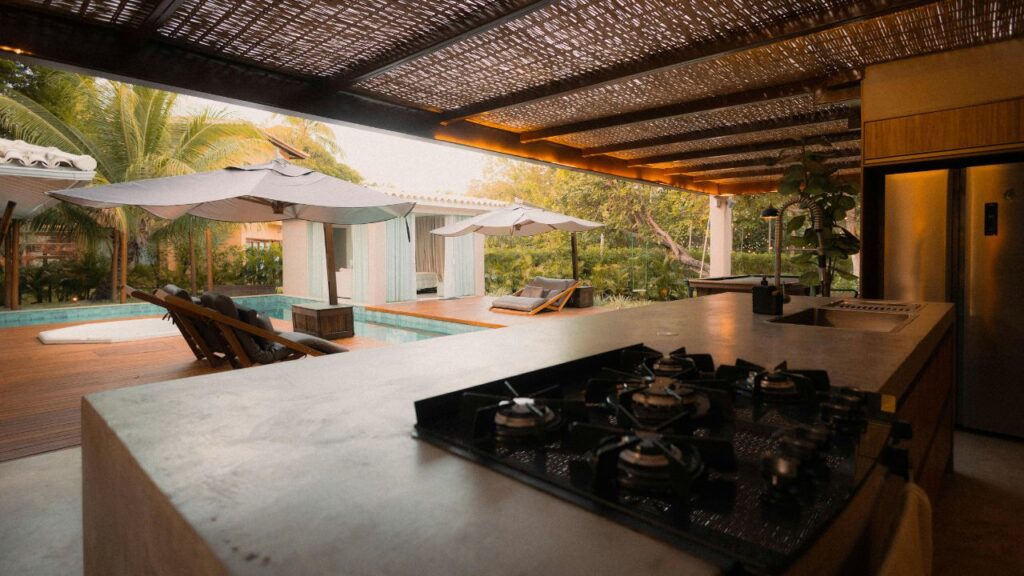 Top Brands Offering Outdoor Kitchen Solutions